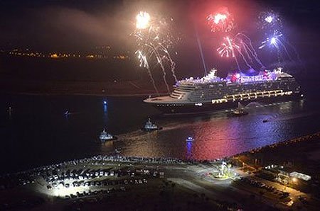 The Disney Dream arrives at its home port of Port Canaveral, FL on January 4th.
