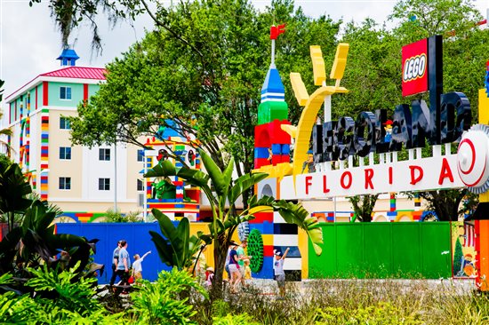 Legoland Florida Hotel is within sight of the Legoland Entrance