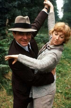 Bob Hoskins & Cheryl Crawford in  "Pennies from Heaven."